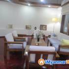 ဗဟန်းမြို့ရှိပြင်ဆင်ပြီးလုံးချင်းအိမ်အငှား