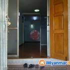 သုဝဏ္ဏ လမ်းဆုံအနီး
