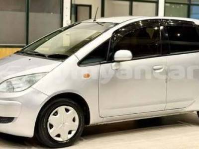 2010 Mitsubishi Colt